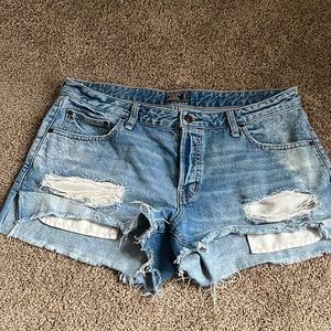 Abercrombie & Fitch Ames Boyfriend Jean Shorts SZ 31/12